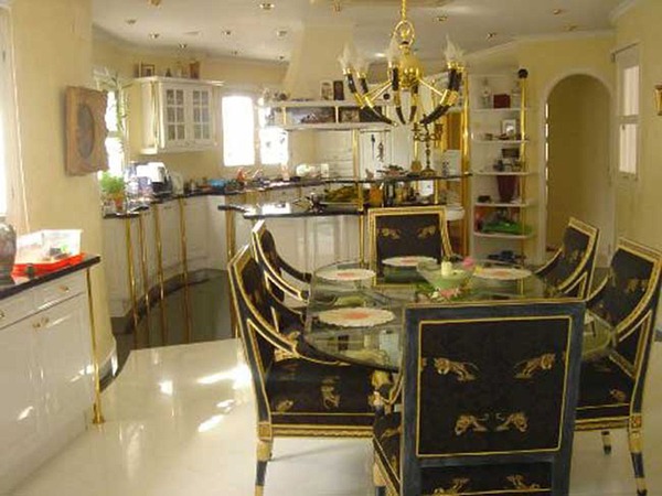 Luxury Villa Kitchen