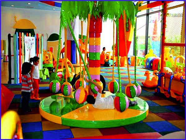 Kids´s playground has opened !
Everything to make the children happy! As the photo shows, we can design and plan the best playgrounds for your children´s happiness.